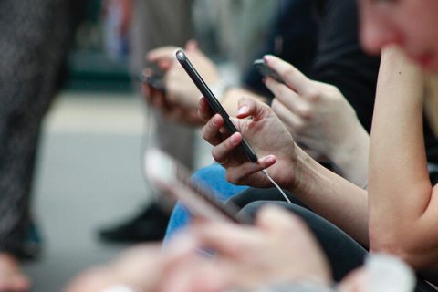 被华为反超，一季度iPhone在全球智能手机市场份额降至第三